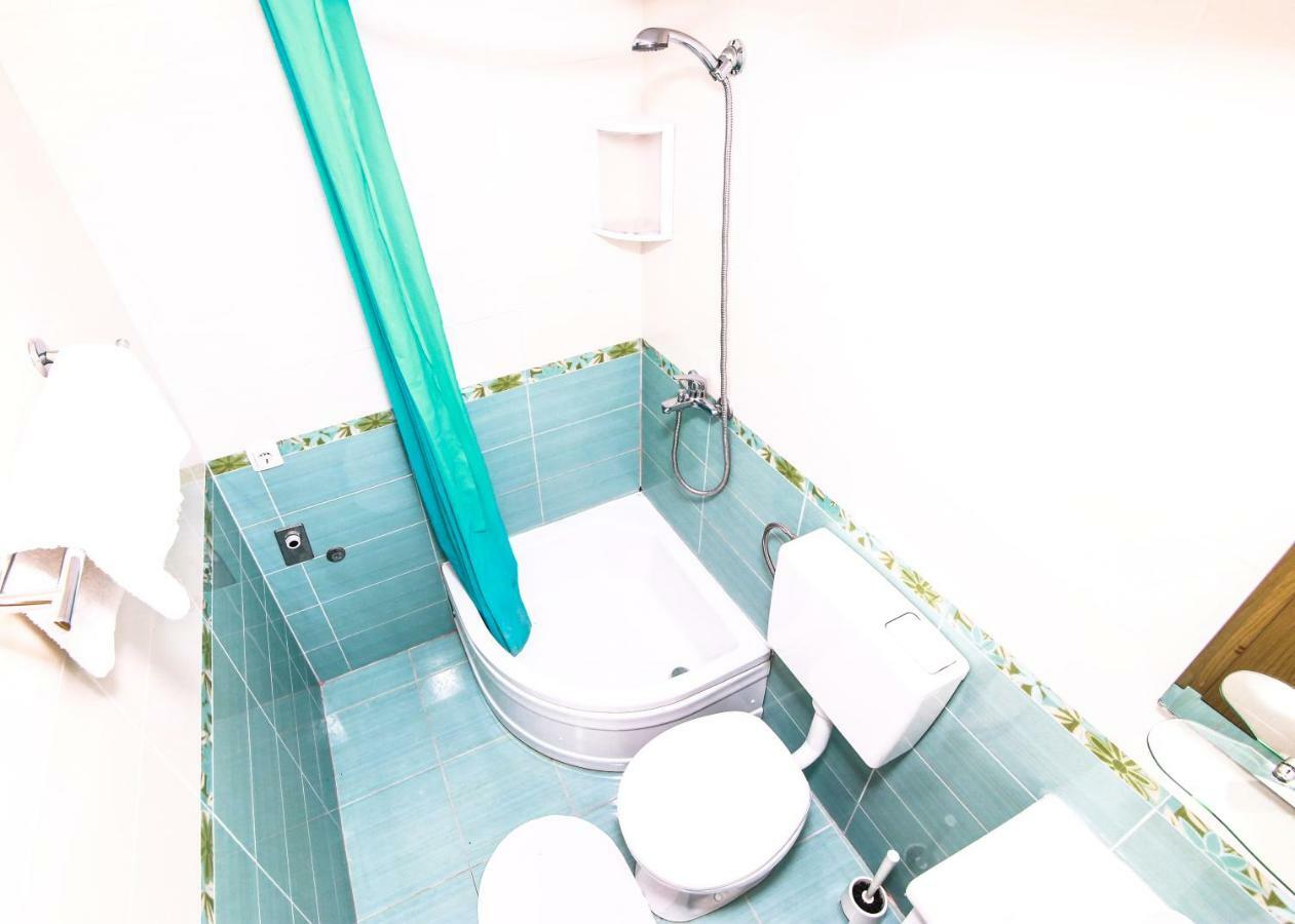 Apartments Alma Podgora Luaran gambar